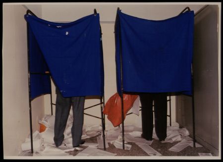 Επίθεση ΣΥΡΙΖΑ στο υπουργείο Εσωτερικών για το θέμα των 18χρονων