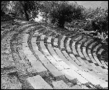 200 νέες θέσεις στο Μικρό Θέατρο Επιδαύρου