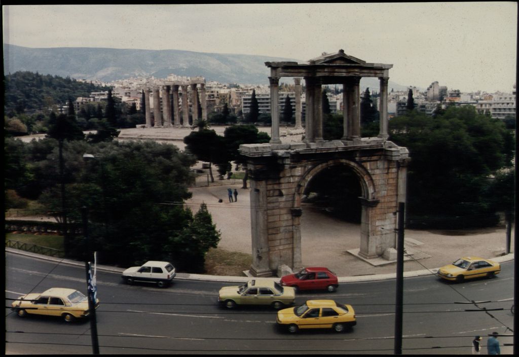 Κυκλοφοριακές ρυθμίσεις την Κυριακή στην Αθήνα λόγω νυχτερινού αγώνα δρόμου