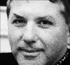 Γιατί η Ελλάδα τρώει τα παιδιά της