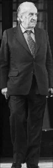 Τώρα, η πάπια και το κομματόσκυλο!