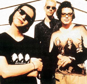 Λιγότερη σκόνη, περισσότερες μπάντες!