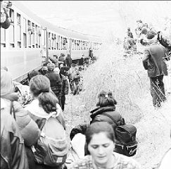 Η βόμβα των προσφύγων αποσταθεροποιεί την περιοχή