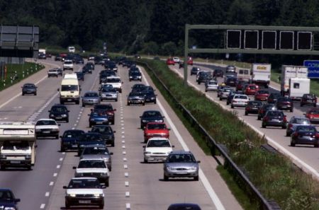 «Der Spiegel»: Οι υποδομές της Γερμανίας παρακμάζουν