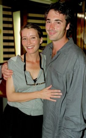 Βρετανία: Οι Γκ. Γουάιζ και Ε. Τομσον σταματούν να πληρώνουν φόρους