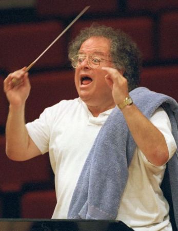 Τέλος ο Λεβίν από την Μητροπολιτική Όπερα της Νέας Υόρκης