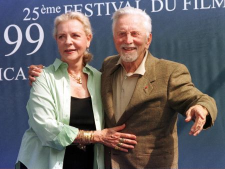 Το τελευταίο γράμμα του Κερκ Ντάγκλας στη Λορίν Μπακόλ