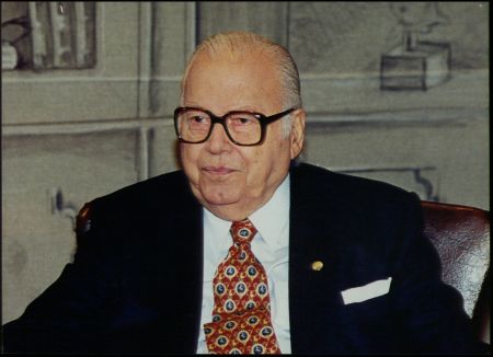 Πέθανε ο ιστορικός και συγγραφέας Πολυχρόνης Ενεπεκίδης