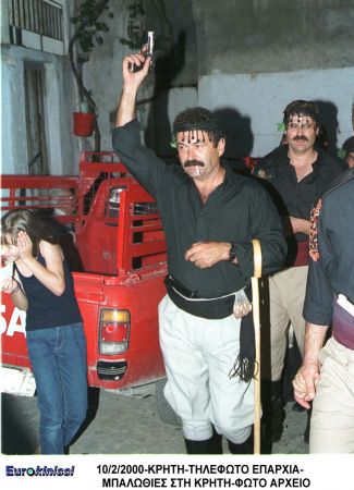 Στον εισαγγελέα ο φερόμενος ως δράστης του μακελειού στο Ρέθυμνο