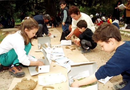 Δέκα «Ανοιχτά Σχολεία» στις γειτονιές της Αθήνας τον Ιούλιο