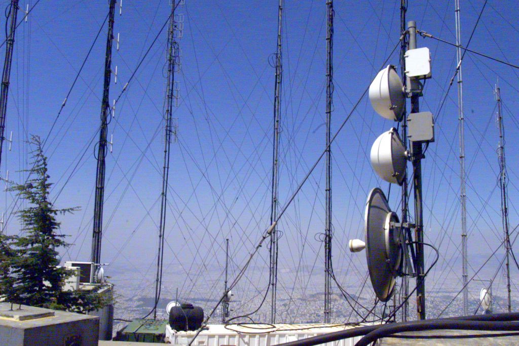 Παρατείνεται μέχρι 31 Δεκεμβρίου 2015 η έκδοση ραδιοτηλεοπτικών αδειών