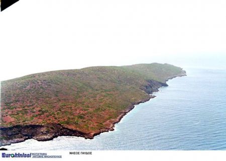 Rescue operation for about 100 migrants on Gavdos under way