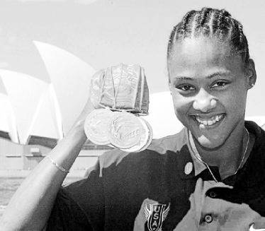 Ο βασιλιάς πέθανε! ζήτω ο βασιλιάς!