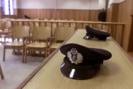 Εδιωξαν αξιωματικό της ΕΛ.ΑΣ. με την… πέμπτη προσπάθεια