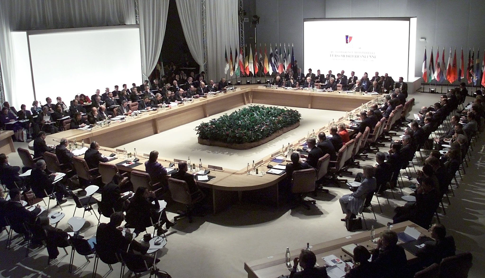 Die Welt: Κήρυξη πολέμου στη λιτότητα η σύνοδος των Μεσογειακών Κρατών