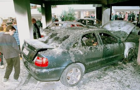 Η ΝΔ καταδικάζει τον εμπρησμό του αυτοκινήτου του κ. Στυλιανίδη