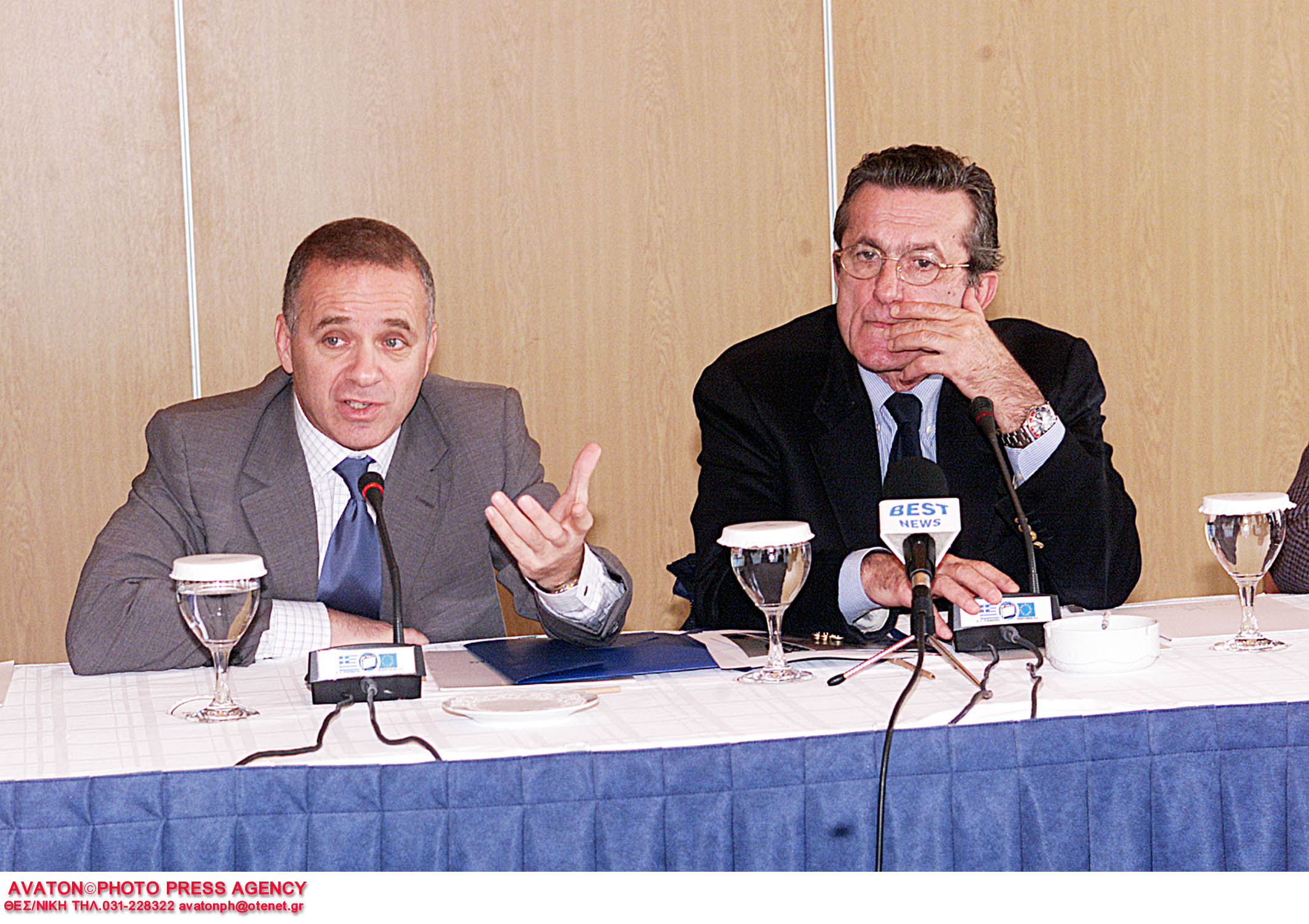 Εφοδος από εισαγγελία Διαφθοράς σε γραφείο και σπίτι Θ. Λιακουνάκου