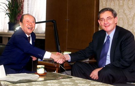 Στην Ελλάδα ο πρόεδρος της BNP PARIBAS μετά από πρόσκληση της ΕΕΤ