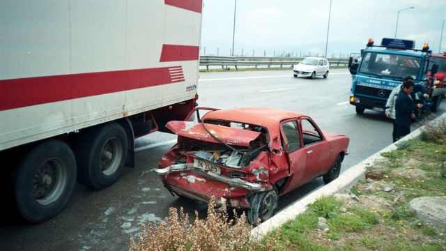 Στους 37 οι νεκροί των τροχαίων το Πάσχα