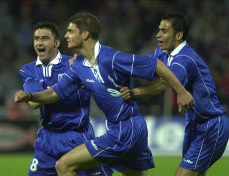 Charisteas and Zagorakis among ‘top 100 Euro footballers’ of all time