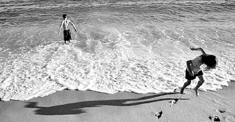 Αιχμάλωτοι στις ηλεκτρονικές «αλάνες»