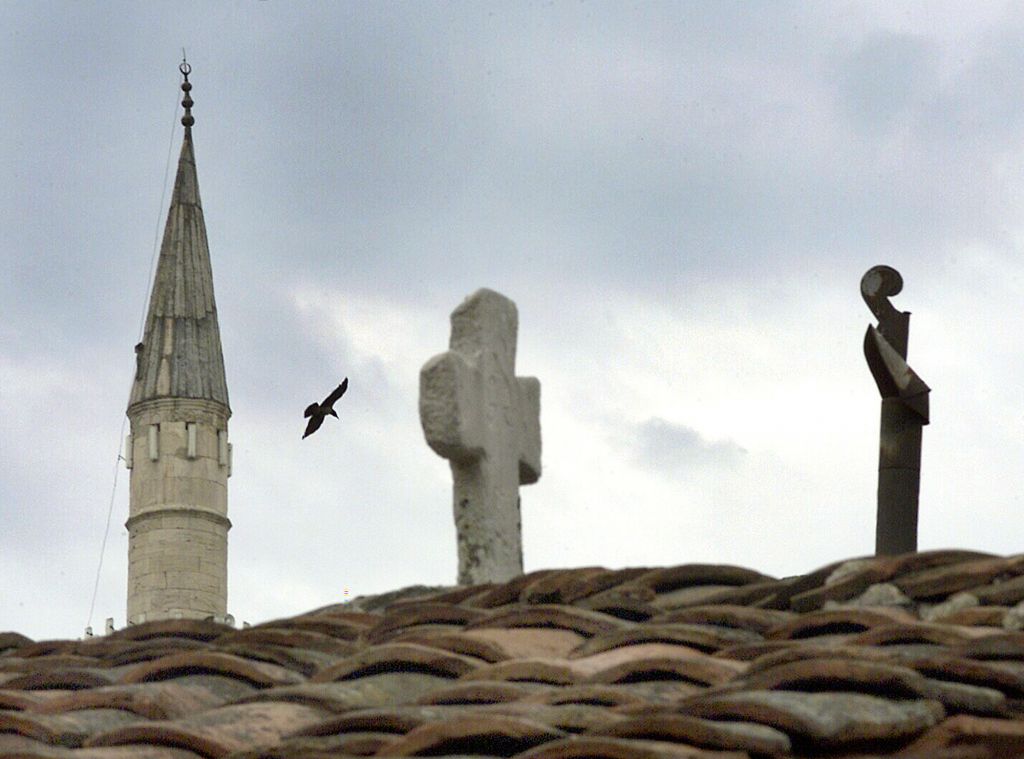 ΠΓΔΜ: Εννέα συλλήψεις σε μεγάλη επιχείρηση κατά τζιχαντιστών