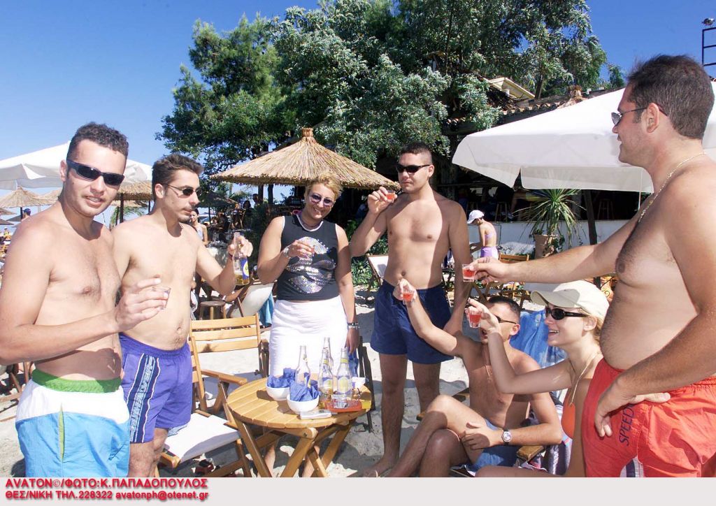Beach party τέλος με υπουργική απόφαση