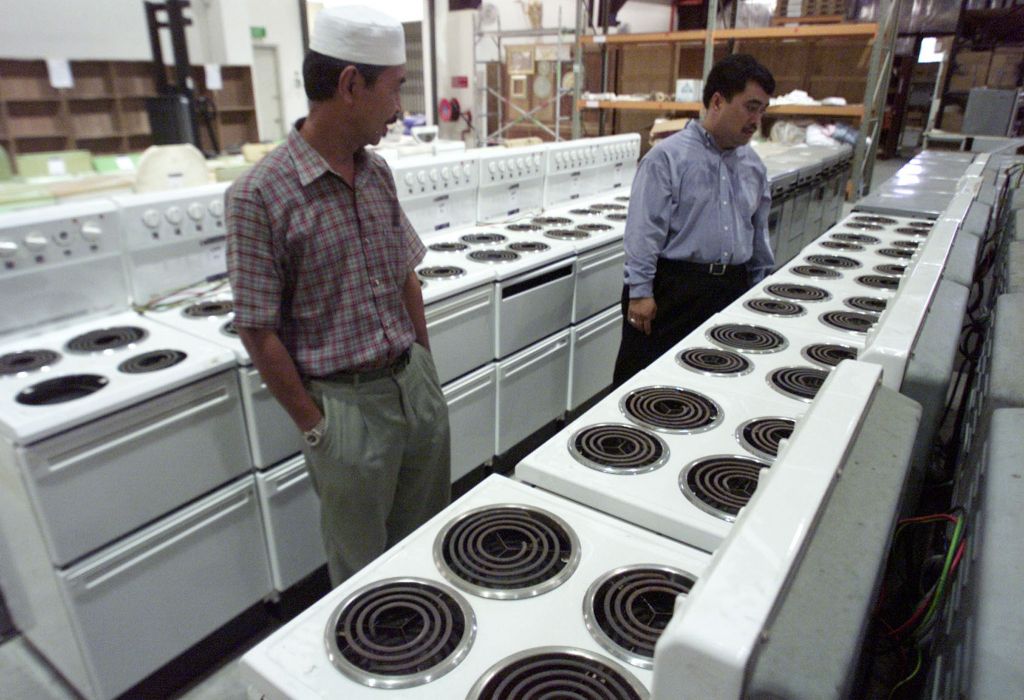 H κρίση πλήττει τις λευκές ηλεκτρικές  συσκευές