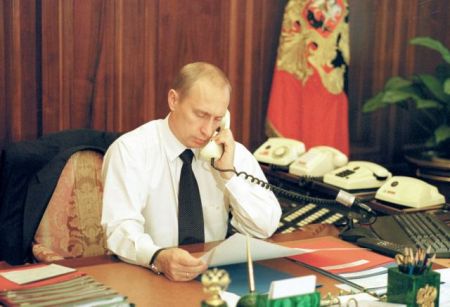 Τηλεφωνική συνδιάλεξη Ολάντ, Μέρκελ, Ποροσένκο με τον Πούτιν