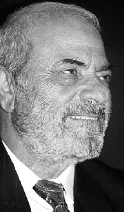 Κηδεύτηκε ο Στέλιος Καζαντζίδης