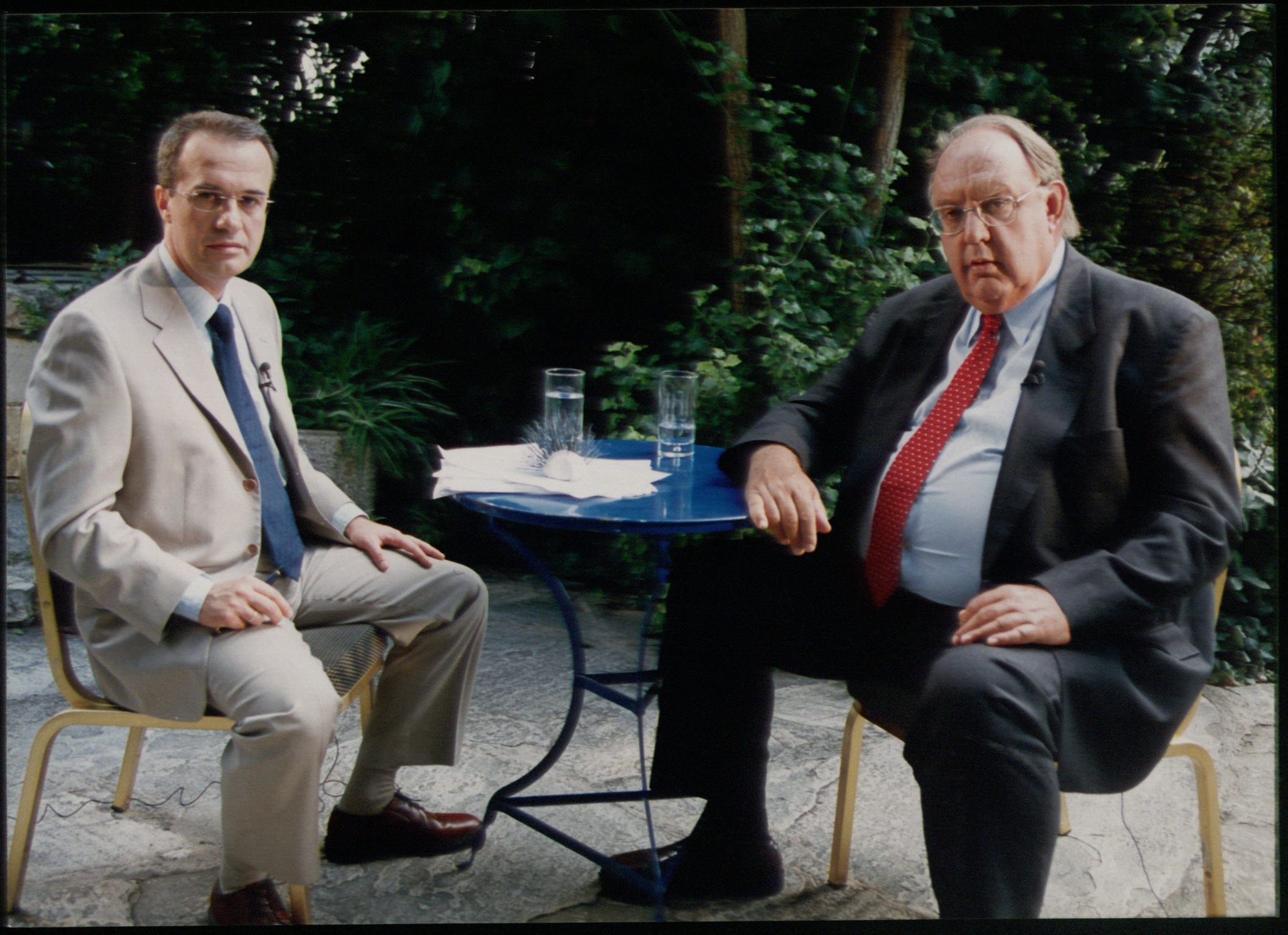 Πάγκαλος: Δεν είναι ρατσιστικό να με αποκαλεί παχύδερμο η «Αυγή»;