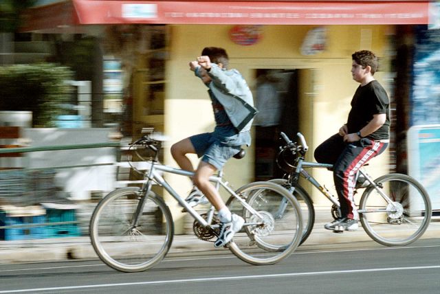 Bike Cities: Ποδηλατικές βόλτες στο κέντρο της Αθήνας από τη Στέγη