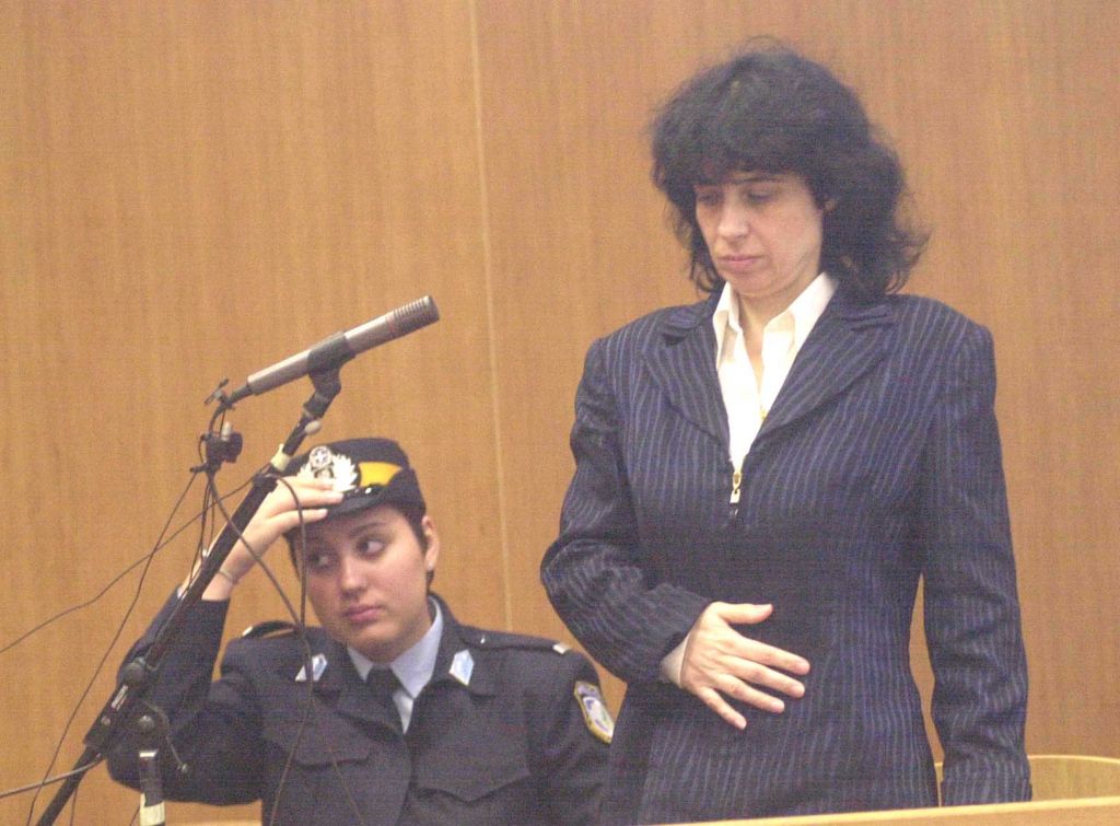 Ελεύθερη η γυναίκα που δολοφόνησε τον αρχιμανδρίτη Ανθιμο Ελευθεριάδη