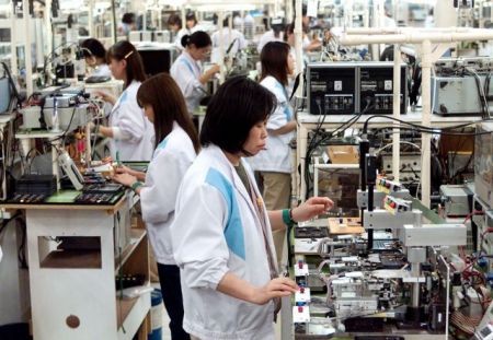 Υφεση «μόνο» 1,1% για την Ιαπωνία το 2015