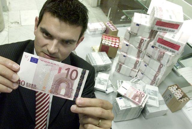 Μια θέση στην τσέπη των Ευρωπαίων διεκδικούν τα παράλληλα νομίσματα | tovima.gr