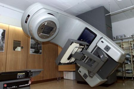 Μάχη με τον καρκίνο με καινούργιο εξοπλισμό