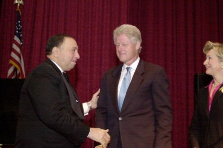 Ποιοι είναι οι 50 πλουσιότεροι Ελληνοαμερικανοί