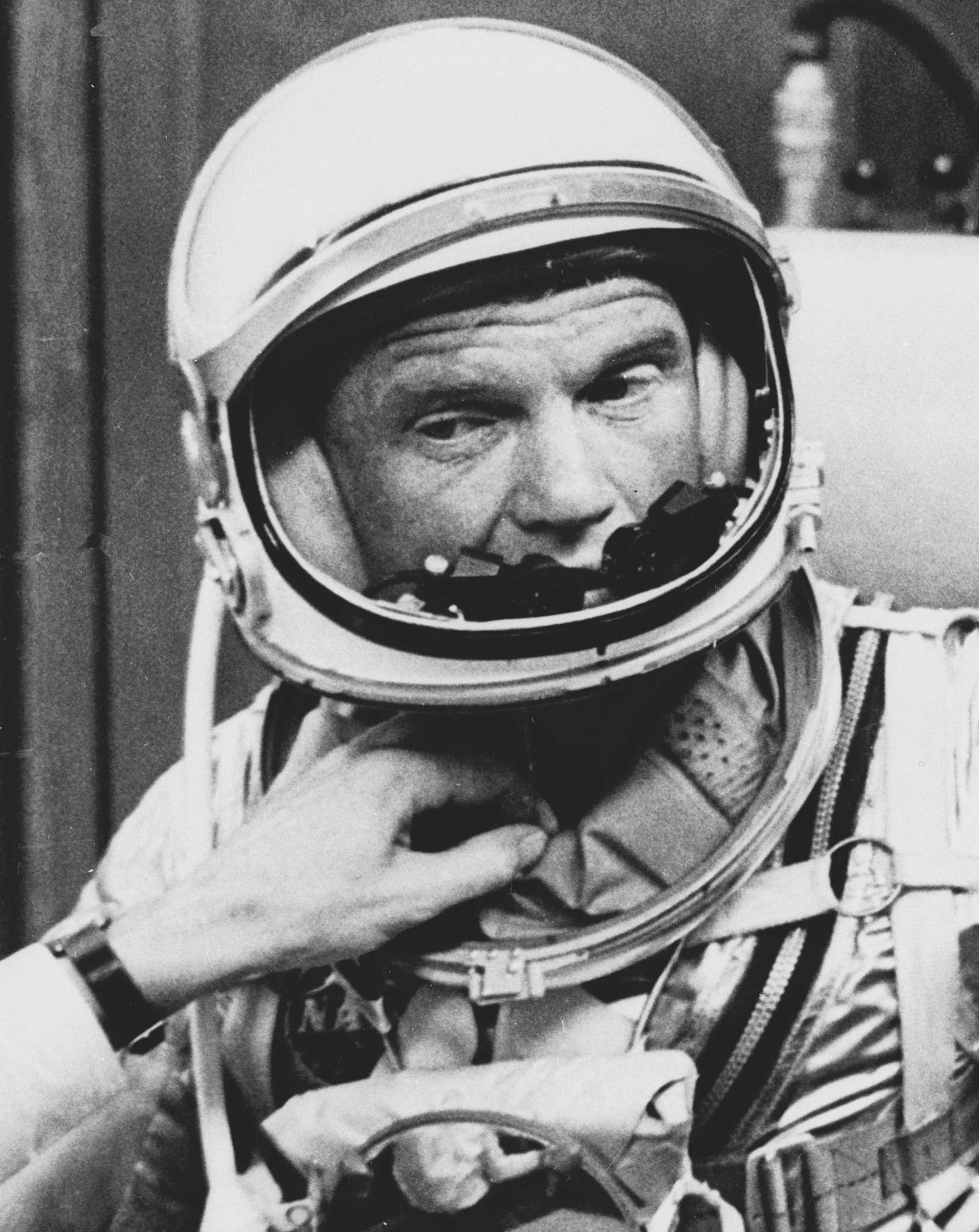 Πέθανε o Τζον Γκλεν, ο πρώτος αμερικανός αστροναύτης που μπήκε σε τροχιά γύρω από τη Γη