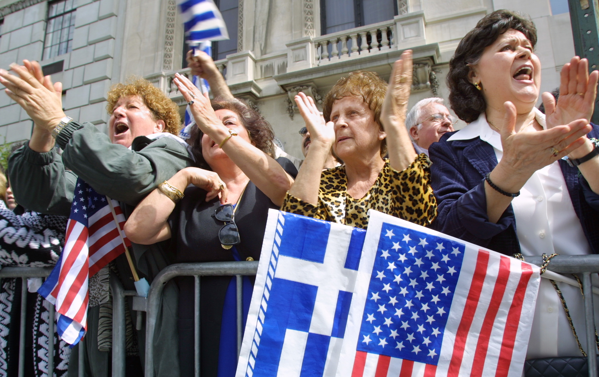 ΗΠΑ: Μεγαλειώδης η παρέλαση των Ελλήνων στη Νέα Υόρκη