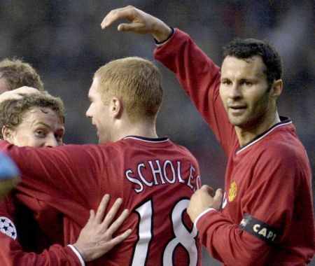 O Σκόουλς βοηθός του Γκιγκς στο πάγκο της Γιουνάιτεντ