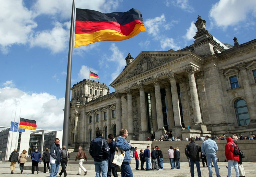 Φουντώνει ο πόλεμος των γερμανικών ΜΜΕ κατά της Αθήνας