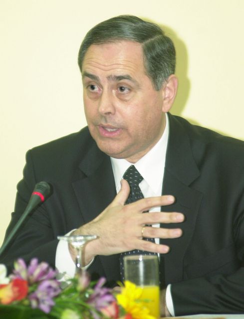 Επιστολή Προέδρου του ΙΕΠ στον Αρχιεπίσκοπο για τα θρησκευτικά