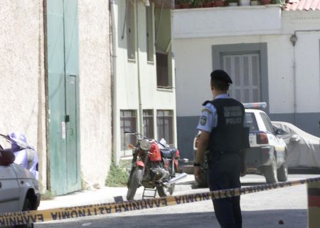 Συμμορίες επί Κολωνώ