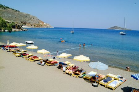 Καμία μεταβολή στο ΦΠΑ στα νησιά αυτή την τουριστική περίοδο