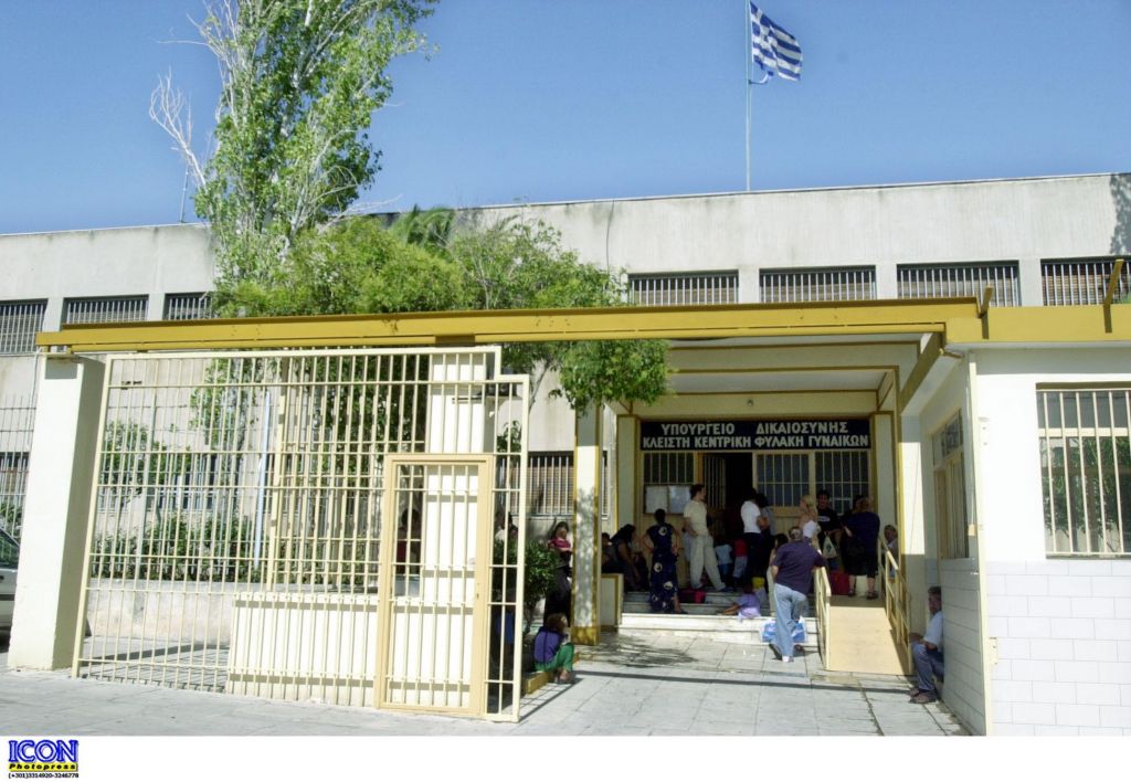 Αθανασίου: Καμία ειδική μεταχείριση στους χρυσαυγίτες των φυλακών