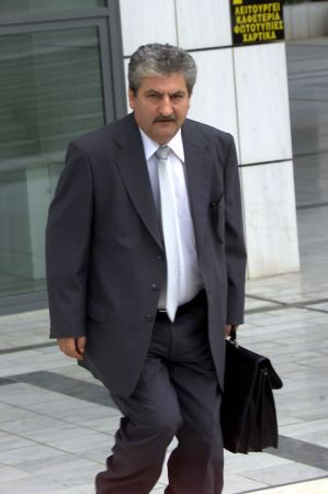 Ο Ι.Διώτης καταθέτει σήμερα στη δίκη Παπακωνσταντίνου