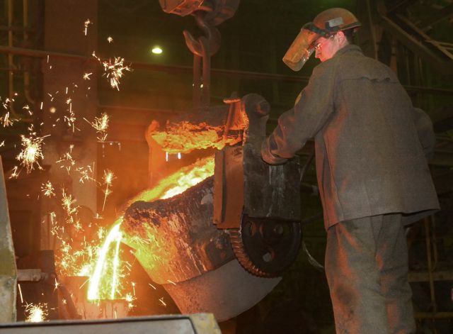 Prosecution launches investigation for illegal foundries in Athens