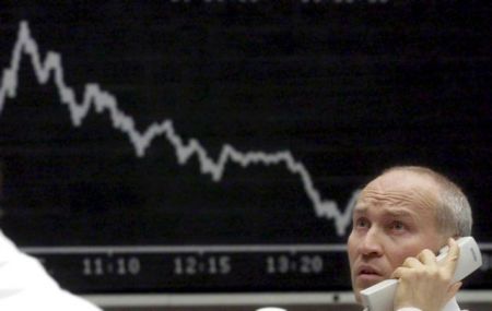 Συνεχίζεται η υψηλή μεταβλητότητα στις διεθνείς αγορές