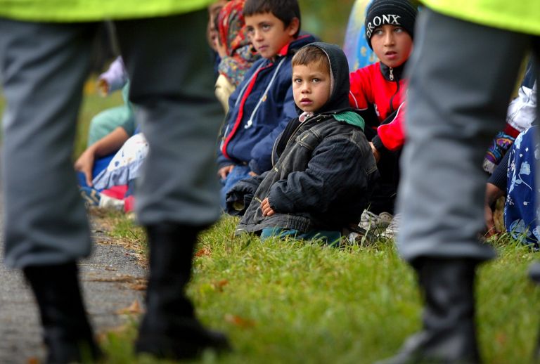 Ιταλία: Νέος καταυλισμός προσφύγων στα σύνορα με την Ελβετία | tovima.gr