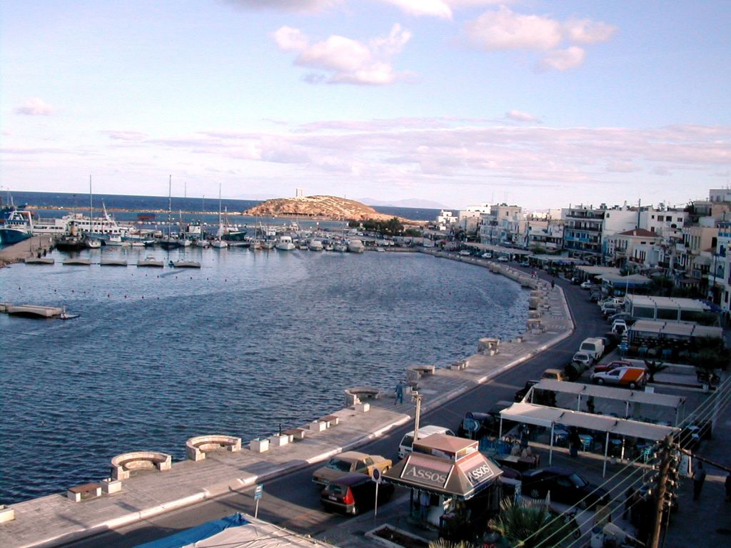 Σοβαρός τραυματισμός λιμενικού στη Νάξο